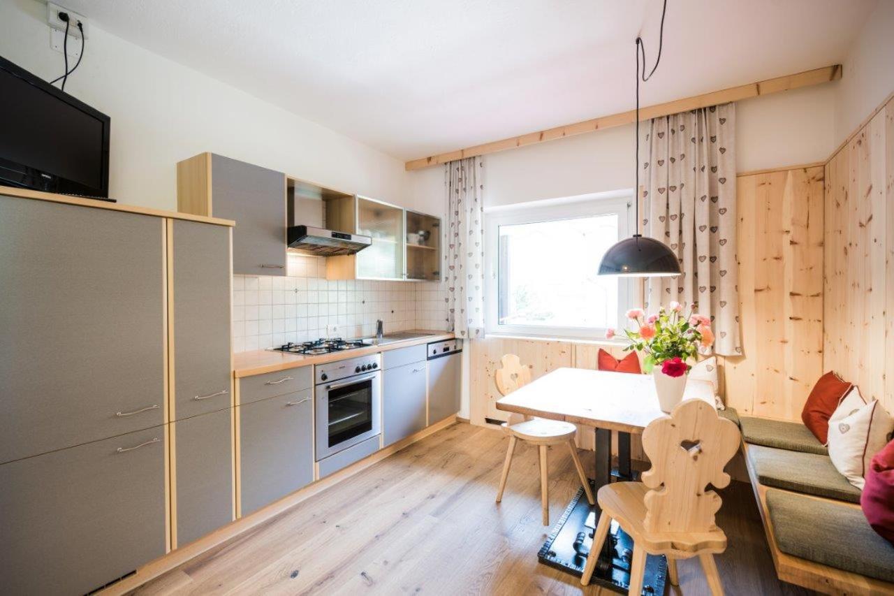 Apartments Drei Zinnen سان كانديدو الغرفة الصورة